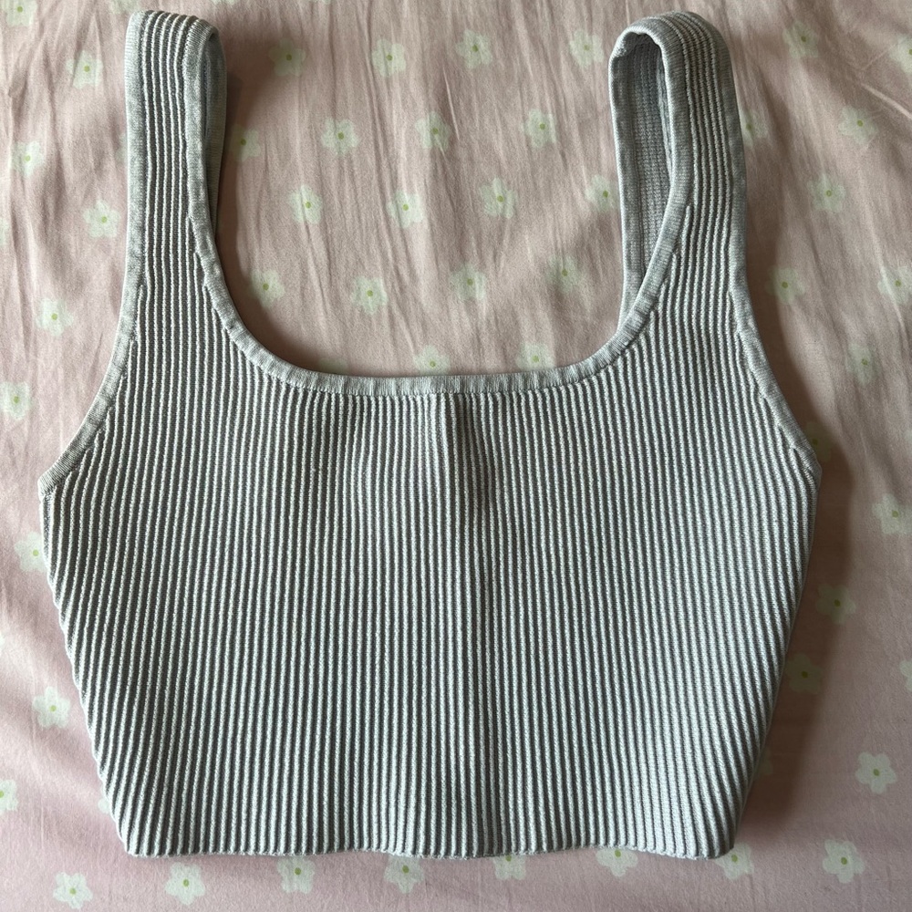 Babaton Green Ribbed Sleeveless Crop Tank Top